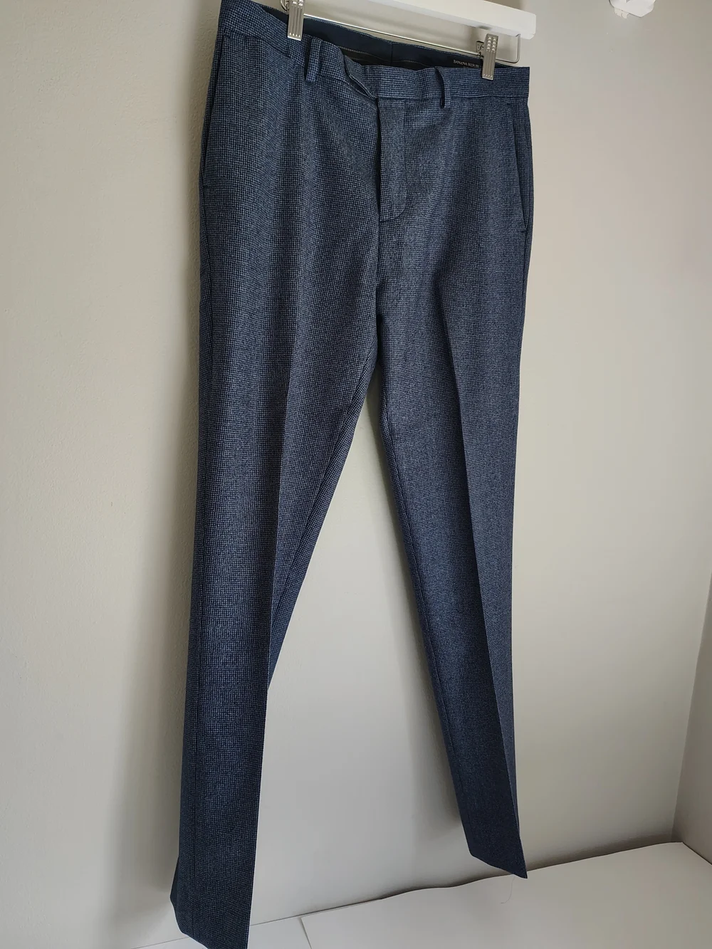 Banana Republic Marzotto Mills Wool Men's Dress Pants in Dark Blue Slim Fit